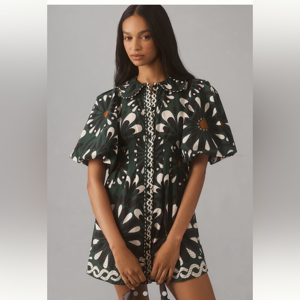 Farm Rio Ainika Flowers Short-Sleeve
Mini Dress